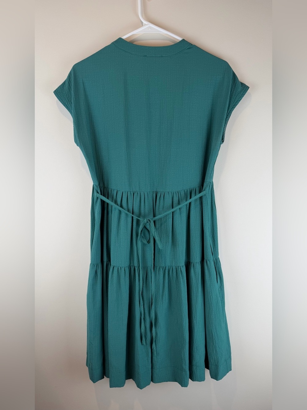 Calvin Klein Teal Textured Dress Size 2 but runs like a 6 - Picture 7 of 7